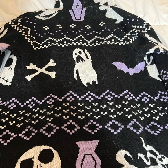 Nightmare before Christmas fleece hooded sweater warm purchased at hot topic - Picture 3 of 8